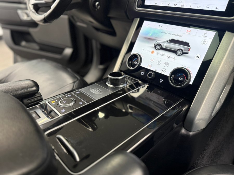 Used 2019 Land Rover Range Rover AWD/4WD image 70