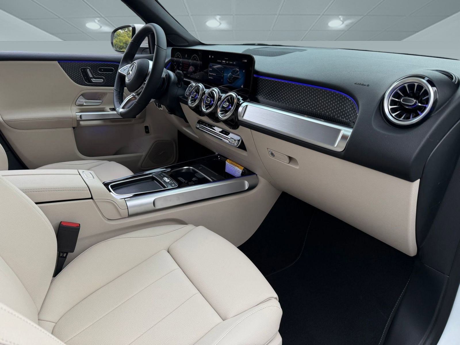 New 2026 Mercedes-Benz GLB 250 image 21