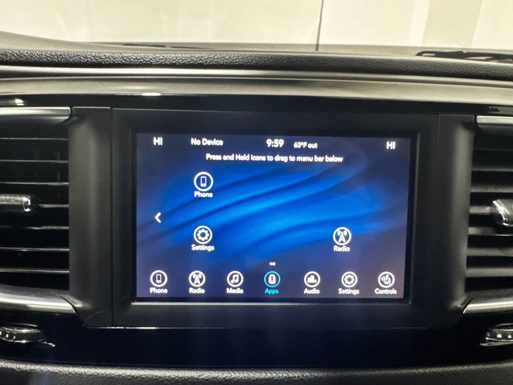 Used 2020 Chrysler Pacifica Touring-L FWD image 30