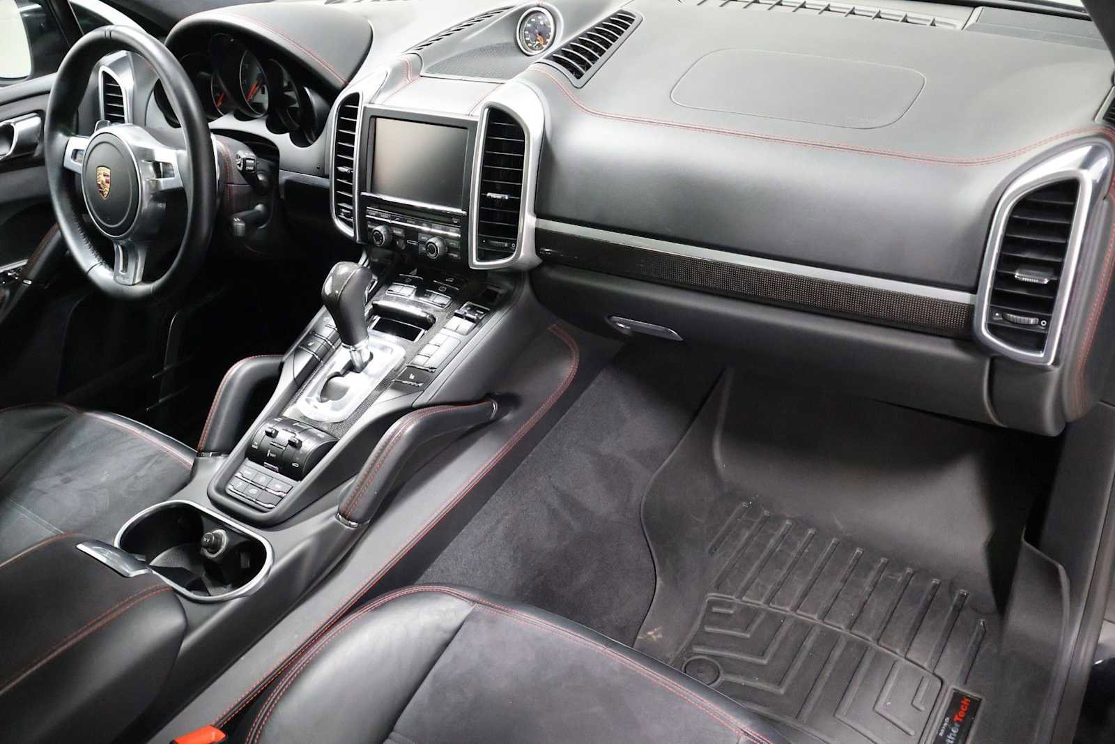 Used 2014 Porsche Cayenne GTS AWD/4WD image 6
