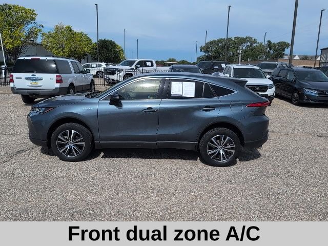 Used 2021 Toyota Venza LE AWD/4WD image 3