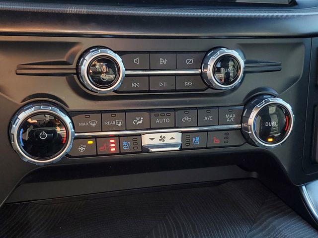 Used 2022 Ford F150 Platinum w/ Equipment Group 701A High image 34