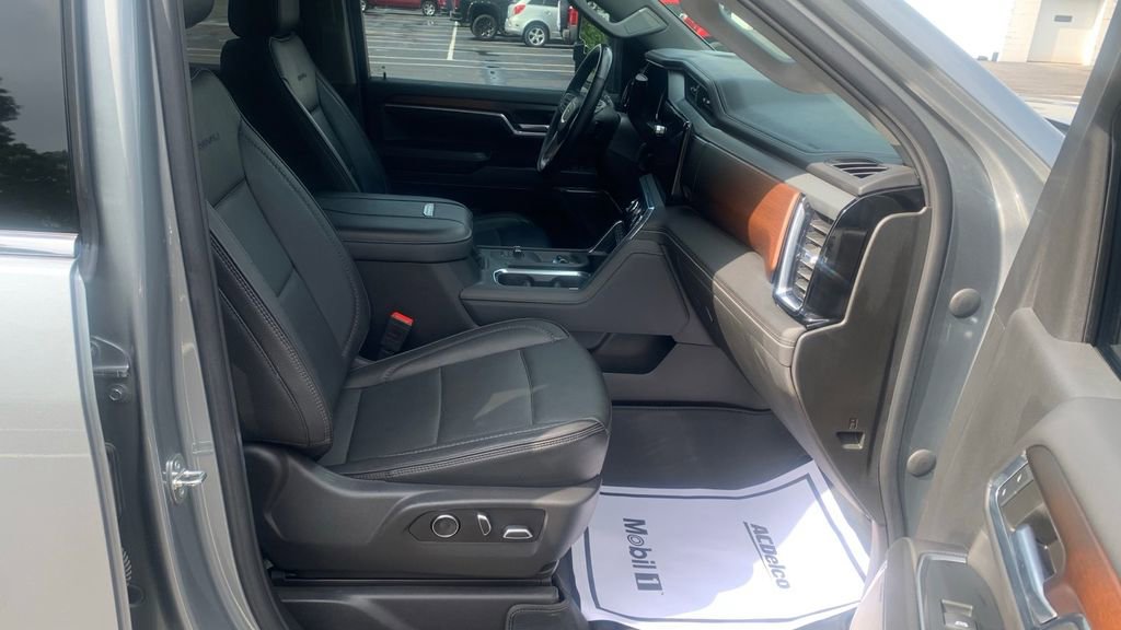 Used 2024 GMC Sierra 2500 Denali w/ Denali Reserve Package image 11