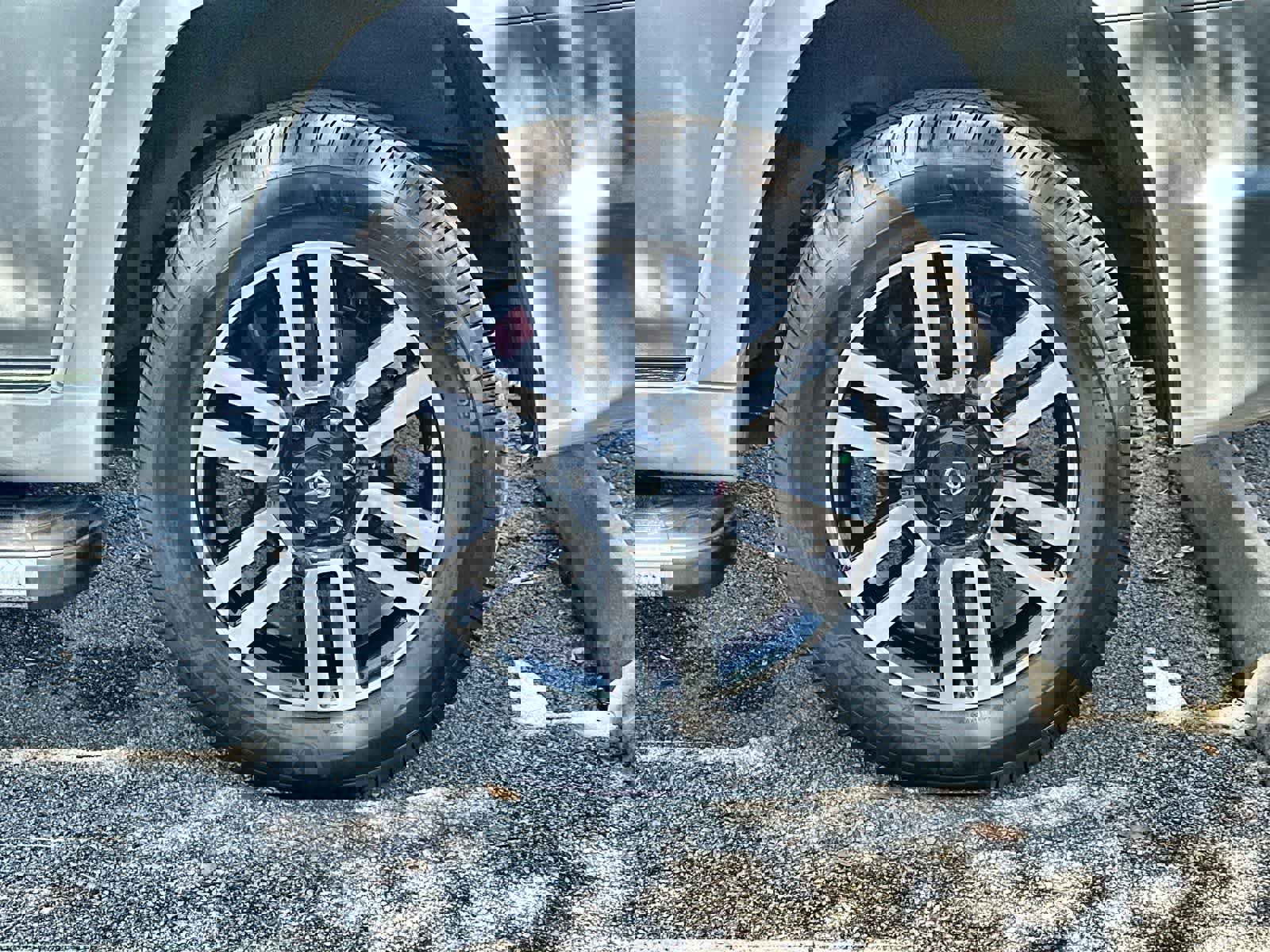 Used 2022 Toyota 4Runner Limited image 14