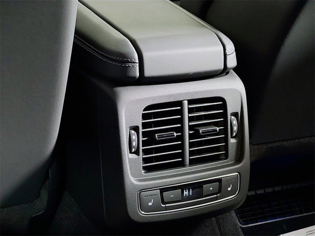 New 2026 Audi RS e-tron GT performance image 23