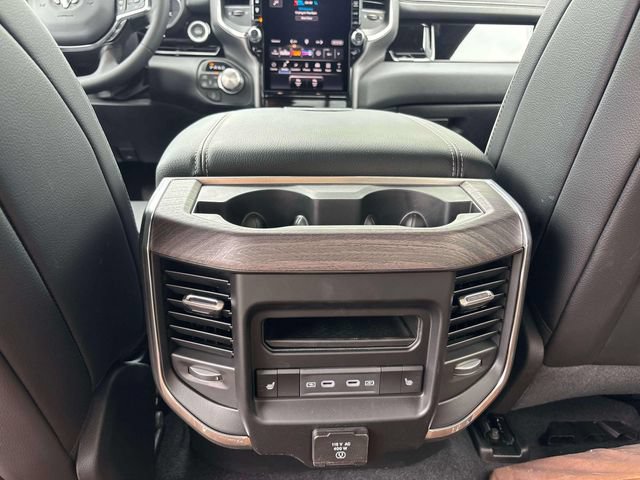 New 2026 RAM 1500 Laramie AWD/4WD image 8