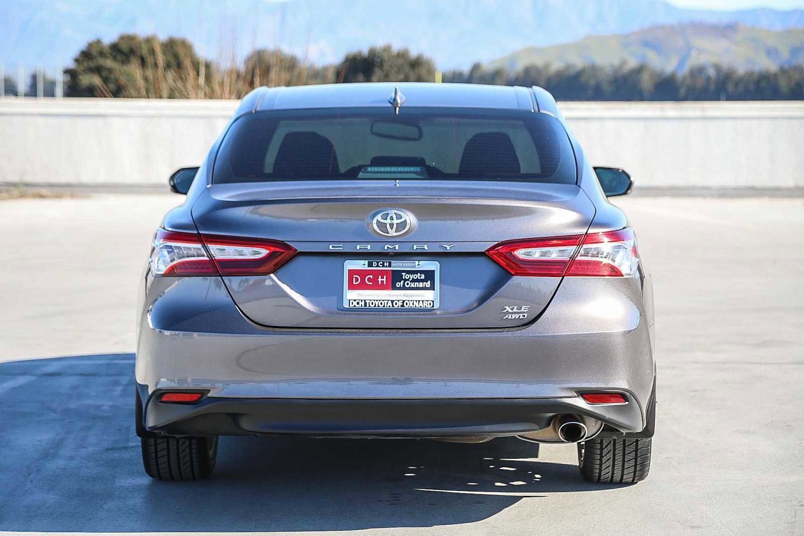 Certified 2020 Toyota Camry XLE image 6