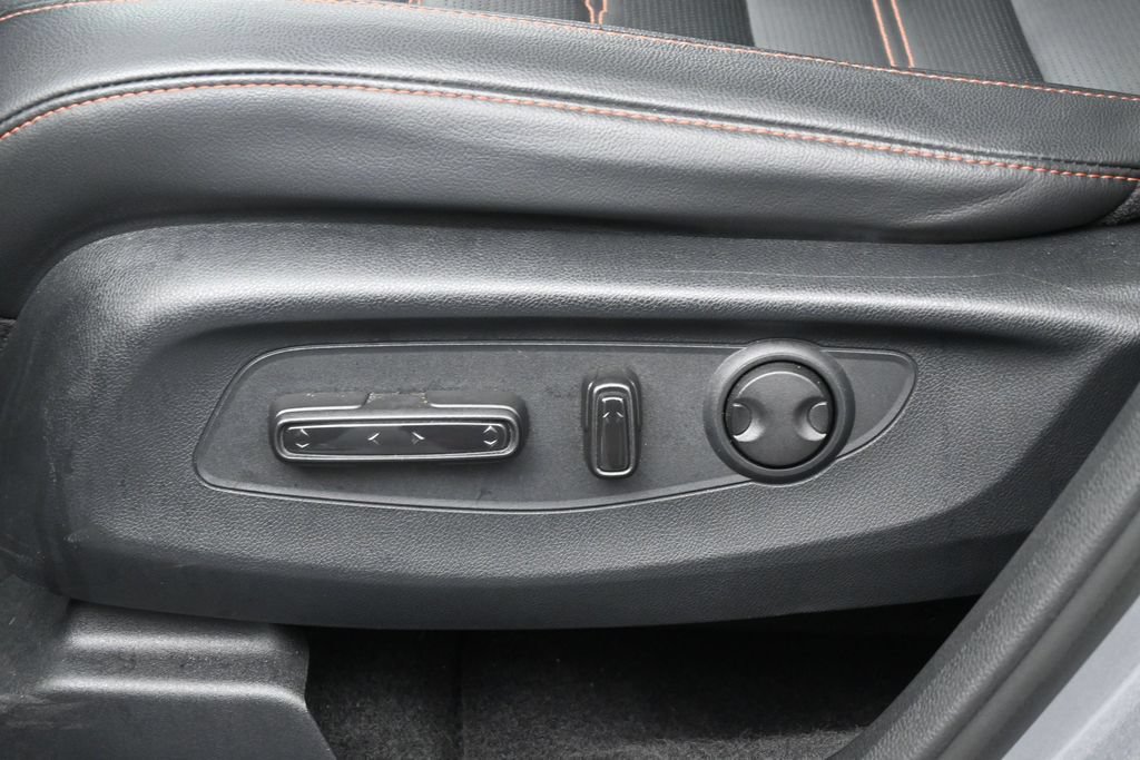 Used 2025 Honda CR-V Sport-L image 12