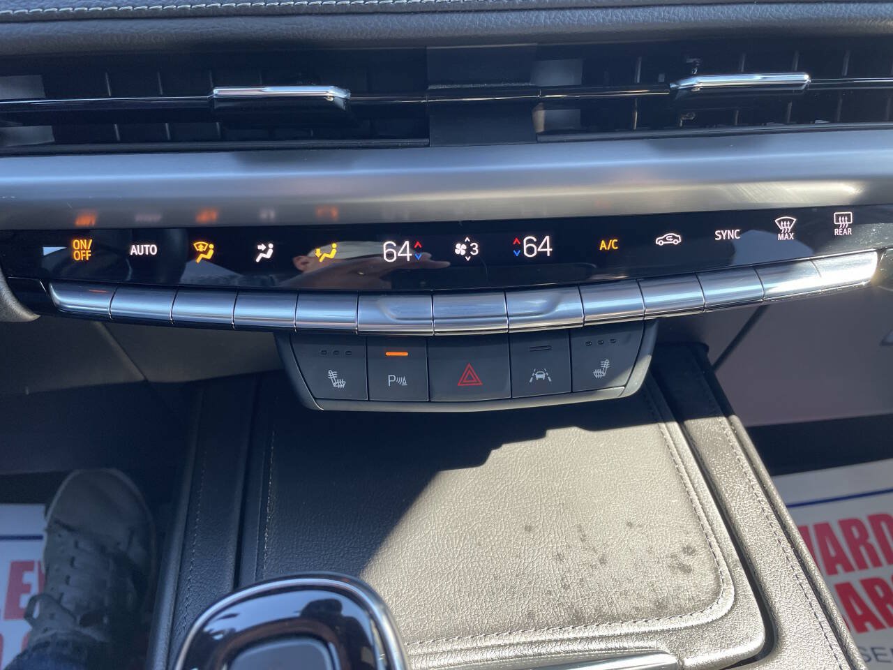Used 2025 Cadillac XT4 Premium Luxury AWD/4WD image 21