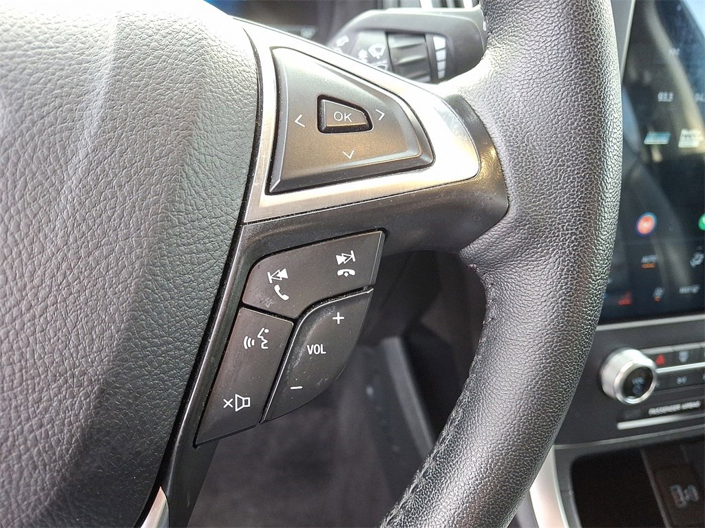 Used 2024 Ford Edge SEL image 20