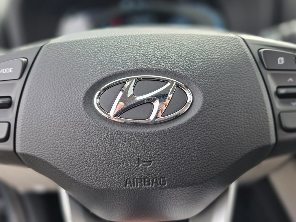 New 2026 Hyundai Venue SEL FWD image 25