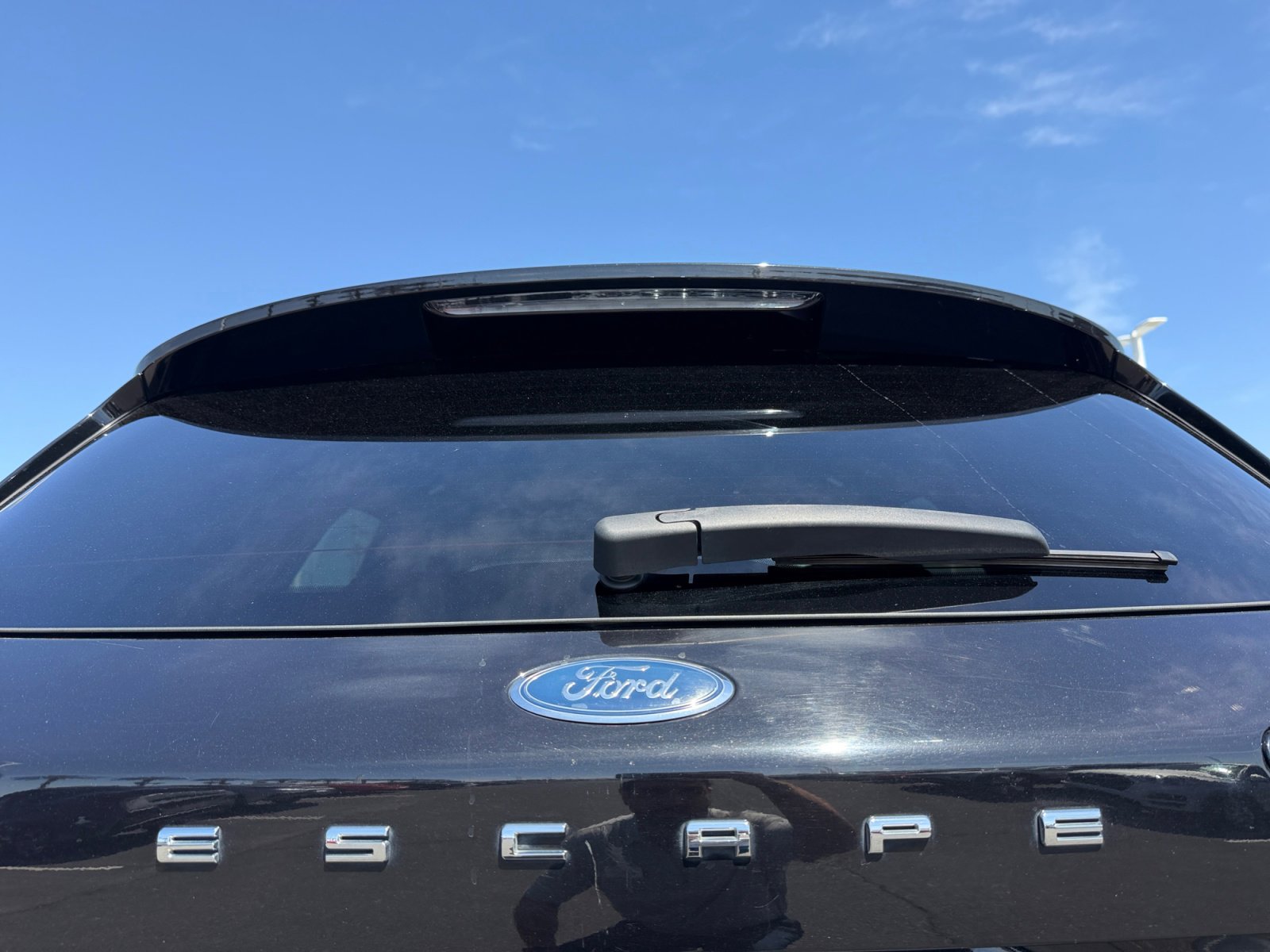 Used 2020 Ford Escape Titanium AWD/4WD image 24