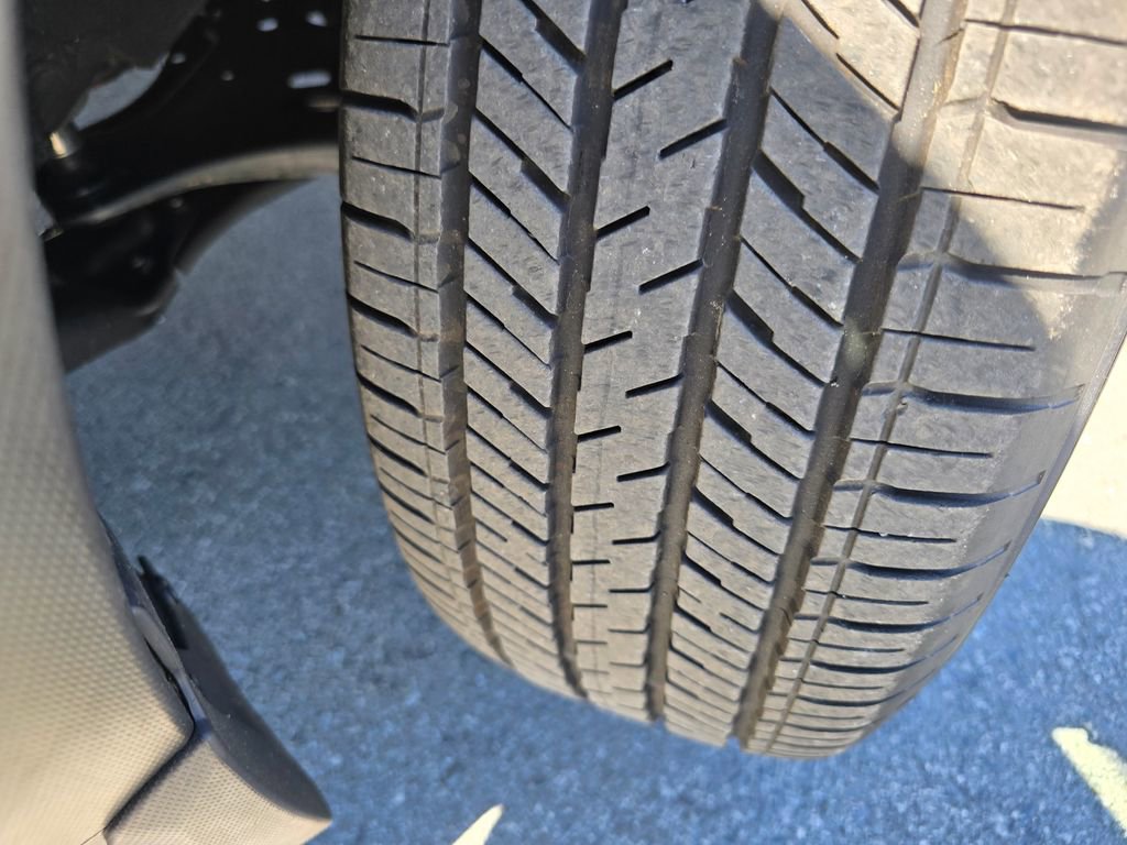 Used 2024 Subaru Crosstrek 2.0i Premium image 29