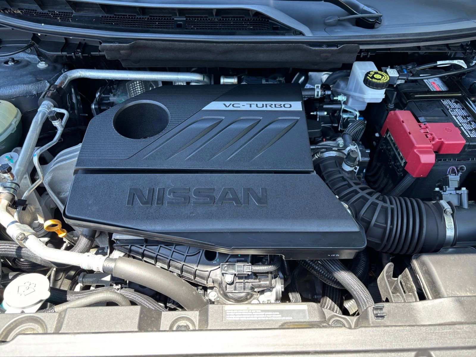 Used 2025 Nissan Rogue SV FWD image 35