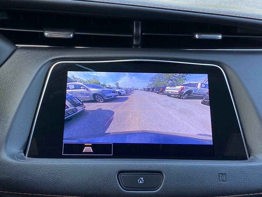Used 2021 Cadillac XT4 Sport w/ Sun And Sound Package AWD/4WD image 18