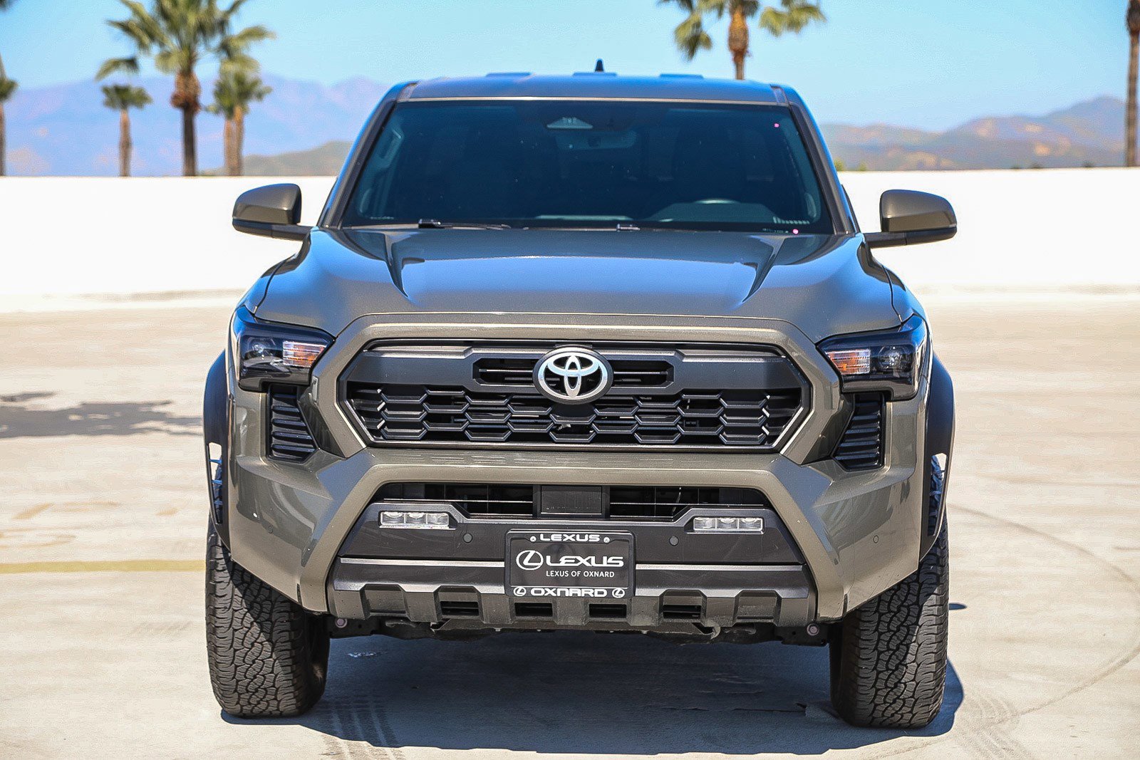 Used 2024 Toyota Tacoma TRD Off-Road w/ TRD Off Road Upgrade Package image 2