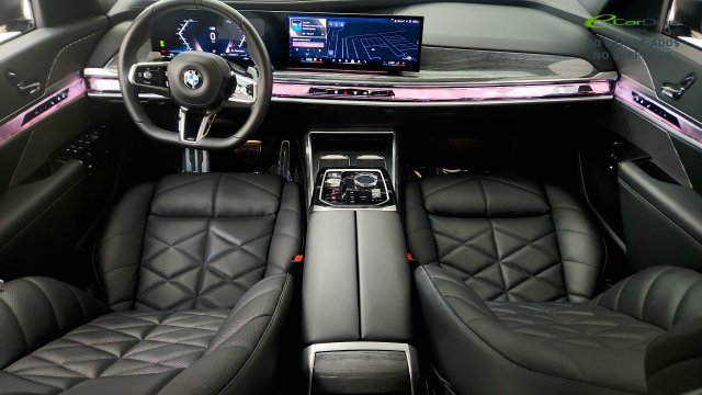 Used 2023 BMW 740i w/ Parking Assistance Package RWD image 49