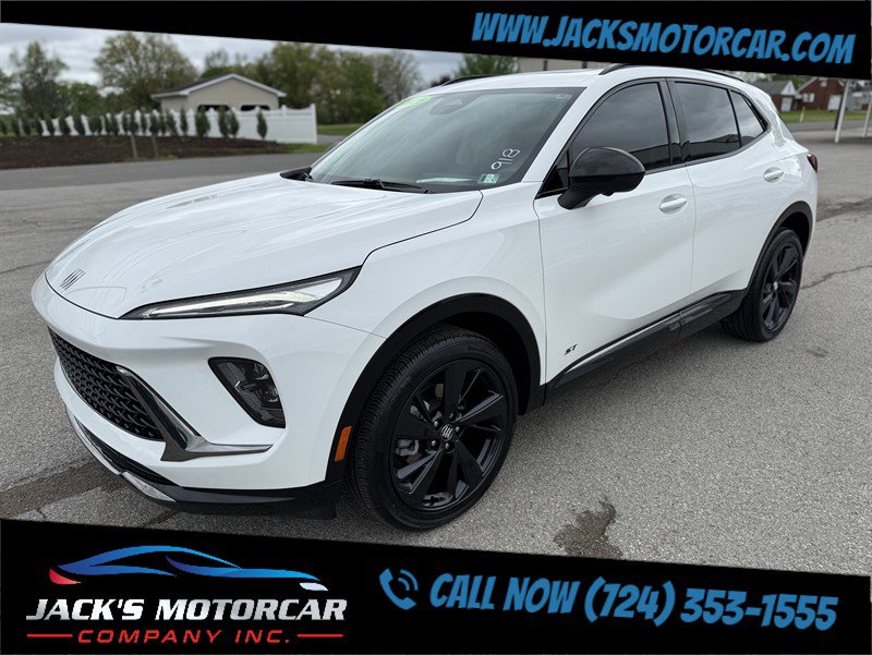 Used 2025 Buick Envision Sport Touring AWD/4WD image 5