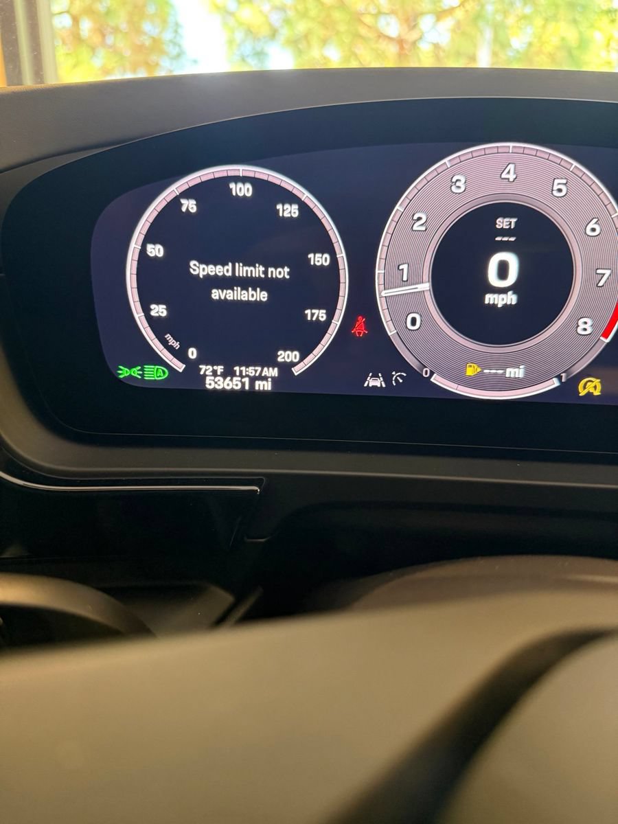 Certified 2024 Porsche Cayenne S AWD/4WD image 12