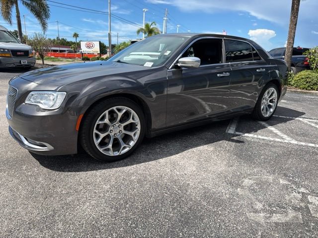 Used 2018 Chrysler 300 C w/ Safetytec Plus Group RWD image 3