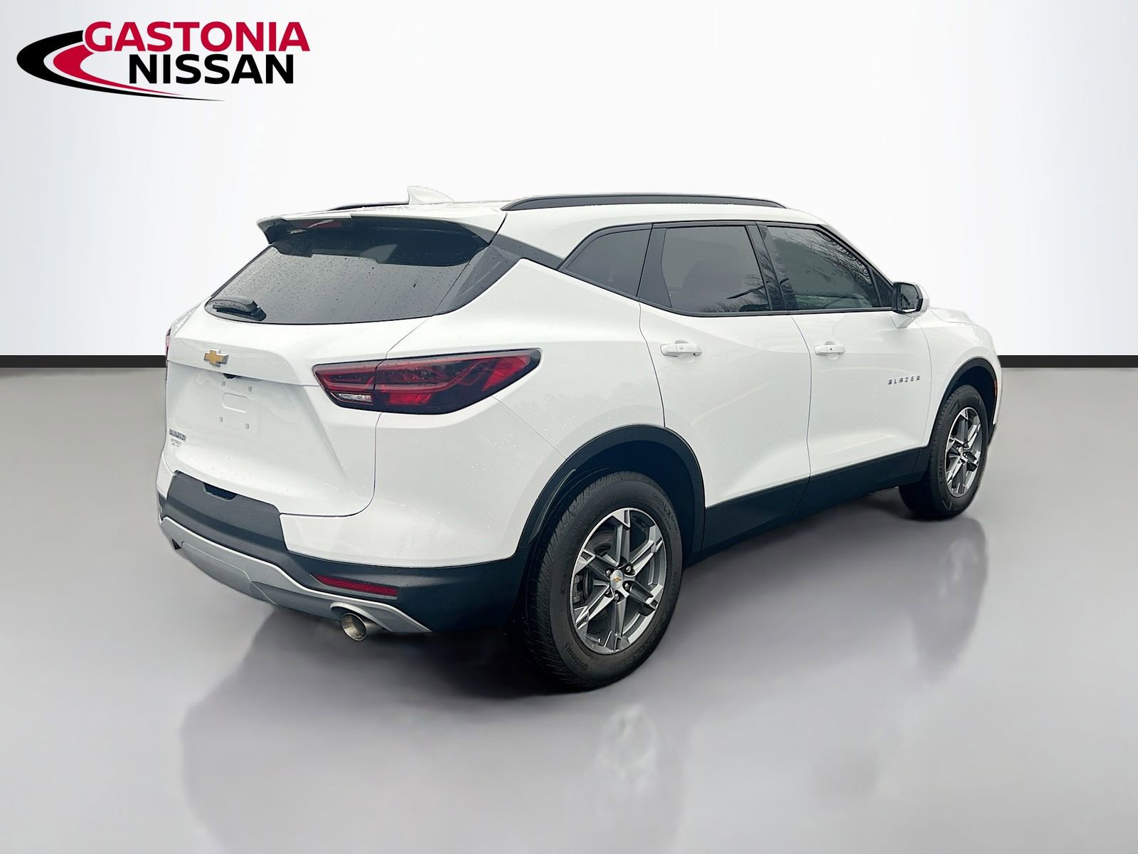 Used 2023 Chevrolet Blazer LT w/ Convenience Package image 9