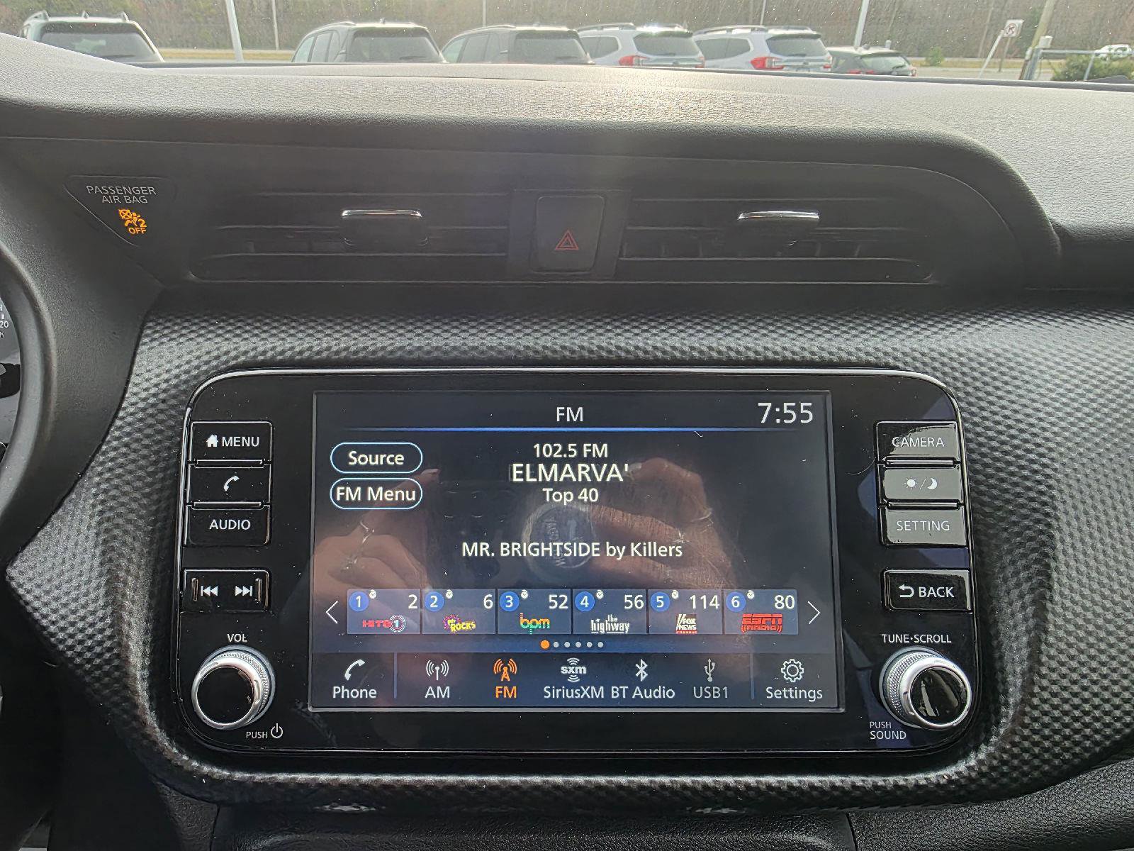 Used 2023 Nissan Kicks SV image 20