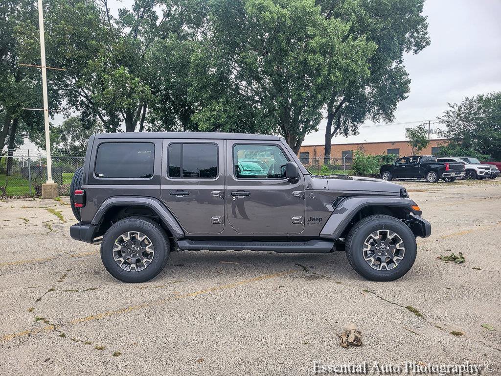 New 2026 Jeep Wrangler Unlimited Sahara AWD/4WD image 15