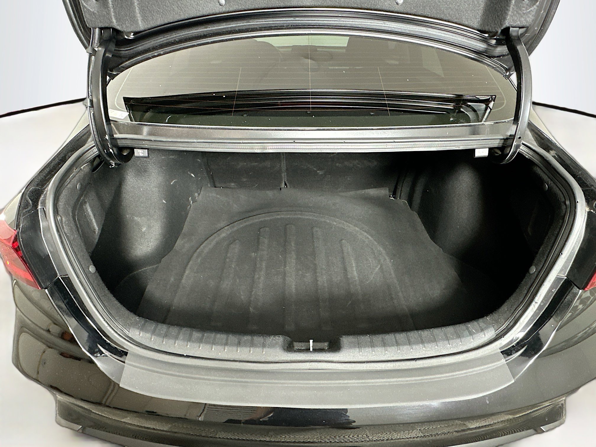 Used 2023 Kia Forte LXS image 26