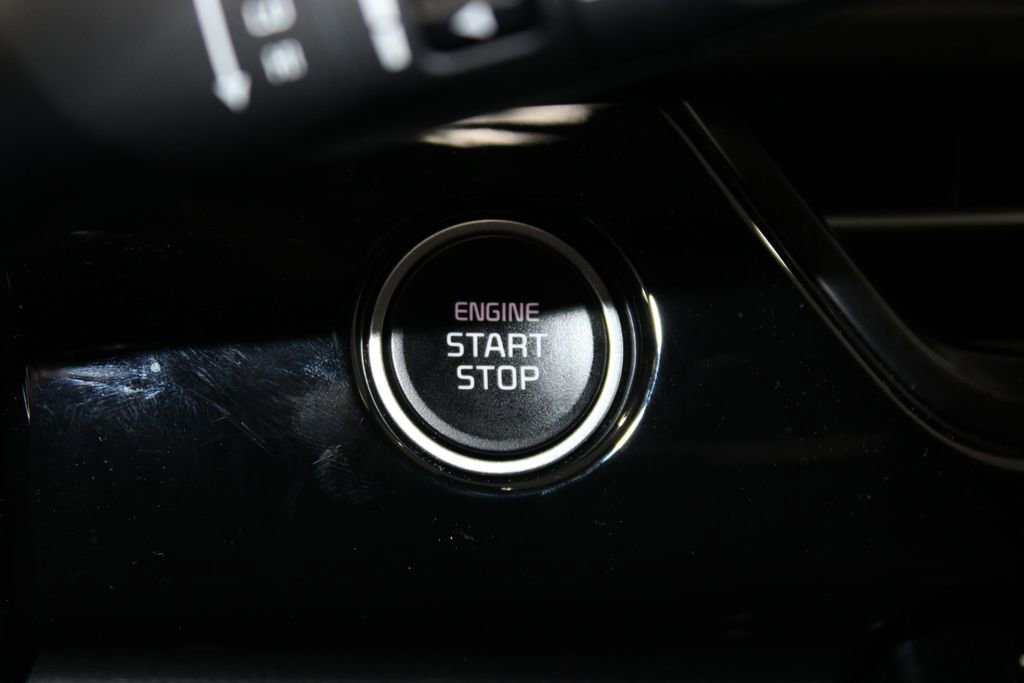 Used 2025 Kia Seltos S image 23