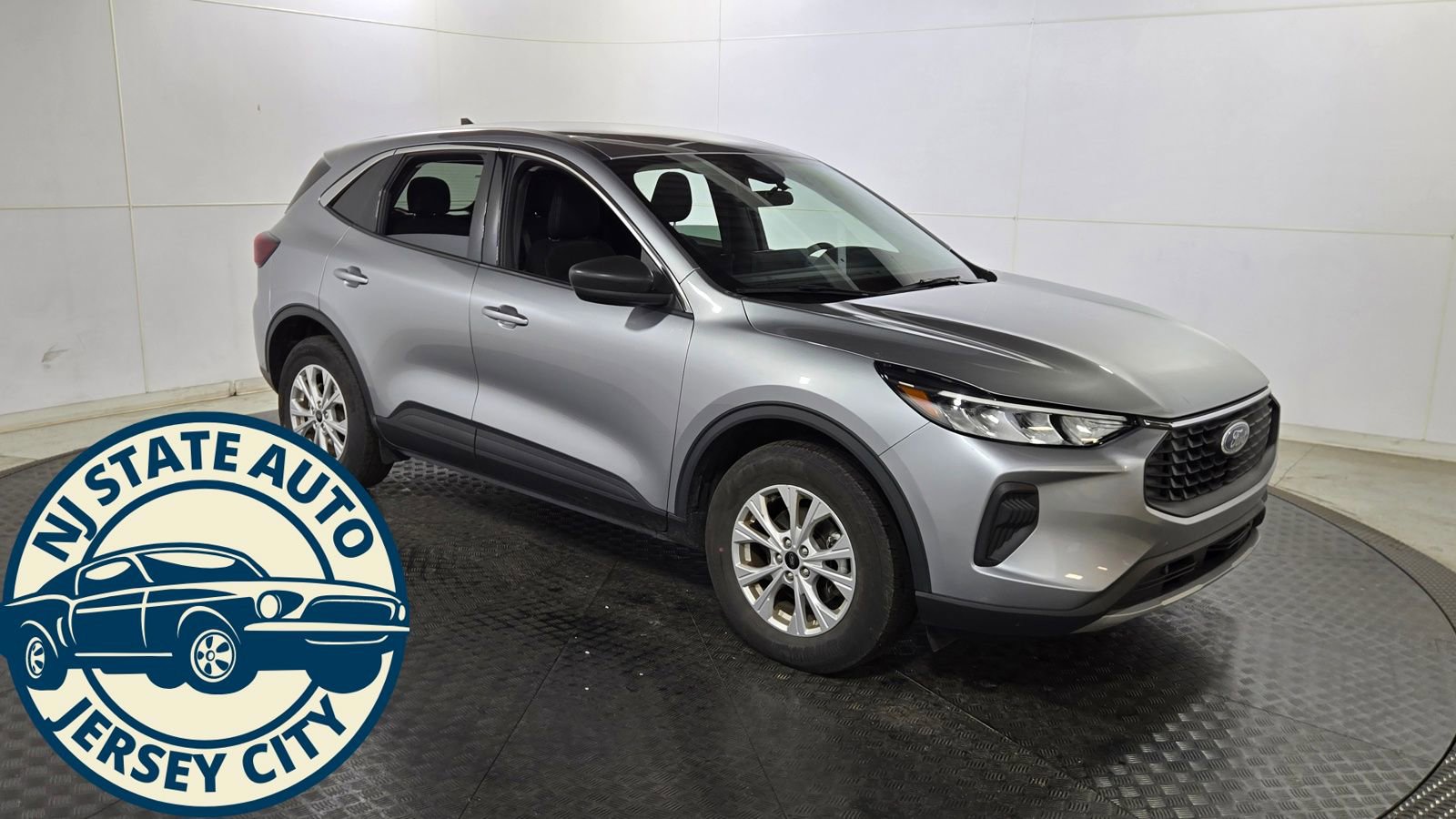 Used 2024 Ford Escape Active w/ Tech Pack #1 image 1