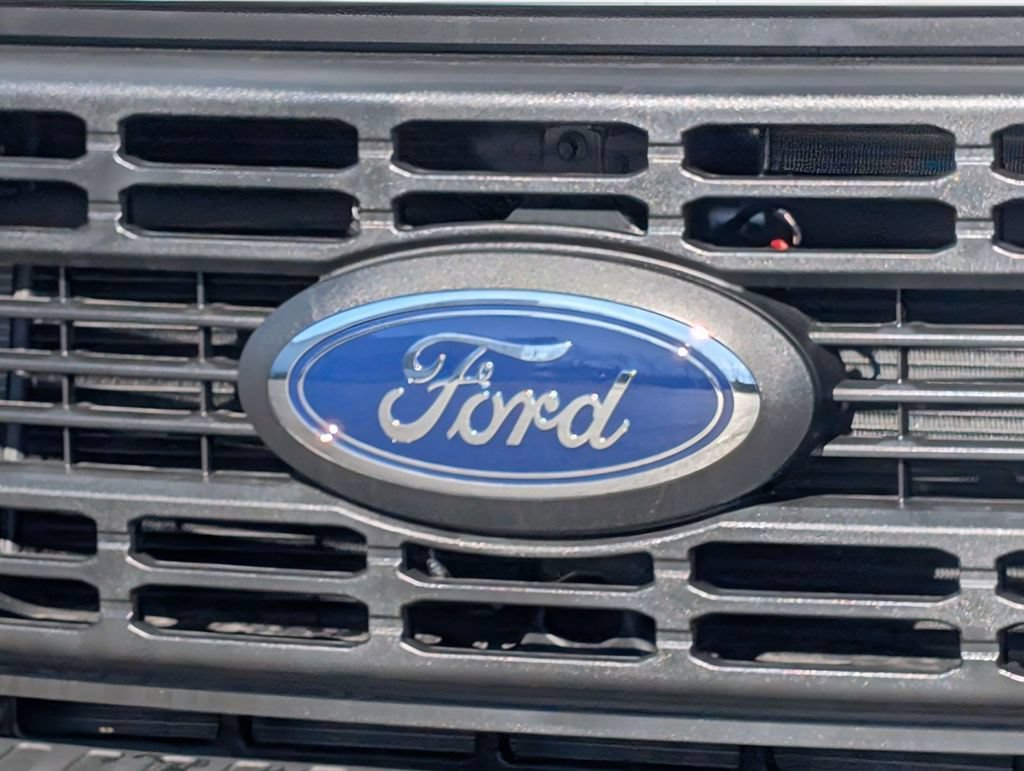 New 2026 Ford F550 4x4 Regular Cab Super Duty image 13