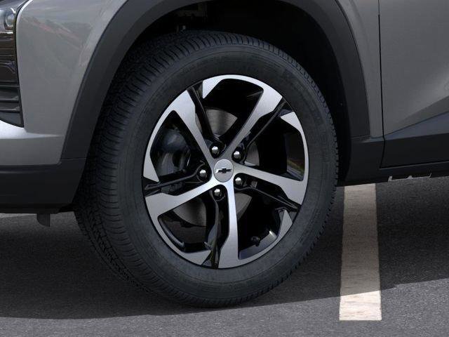 New 2025 Chevrolet Trax RS w/ Sunroof Package image 9