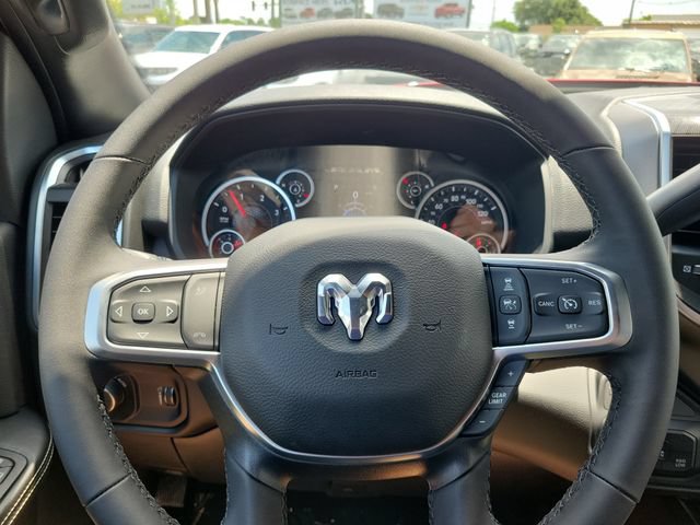 New 2026 RAM 2500 Big Horn AWD/4WD image 16
