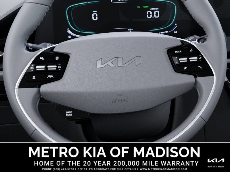 New 2026 Kia Niro EX FWD image 22