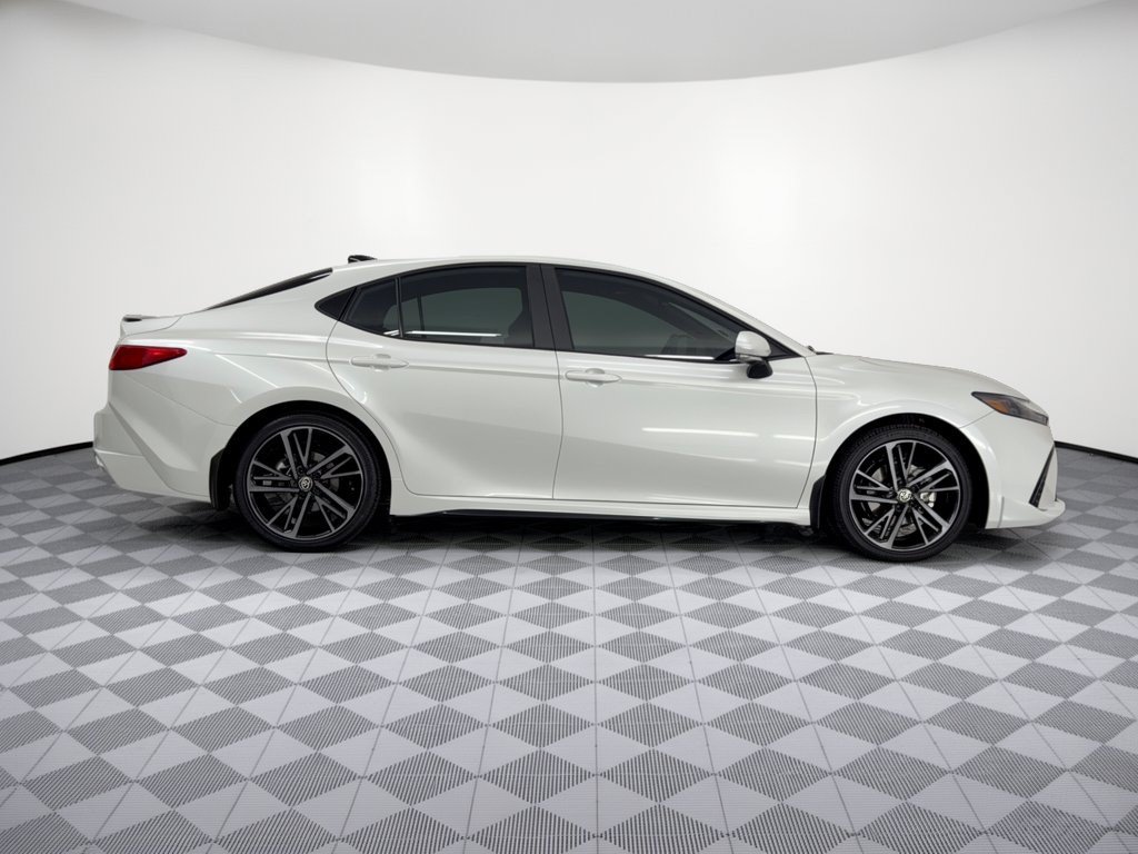 Used 2026 Toyota Camry XSE w/ Premium Package FWD image 8