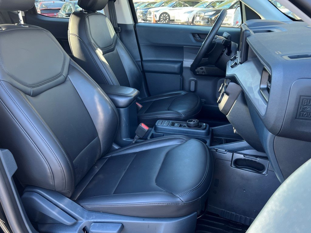 Used 2023 Ford Maverick Lariat w/ Lariat Luxury Package image 8