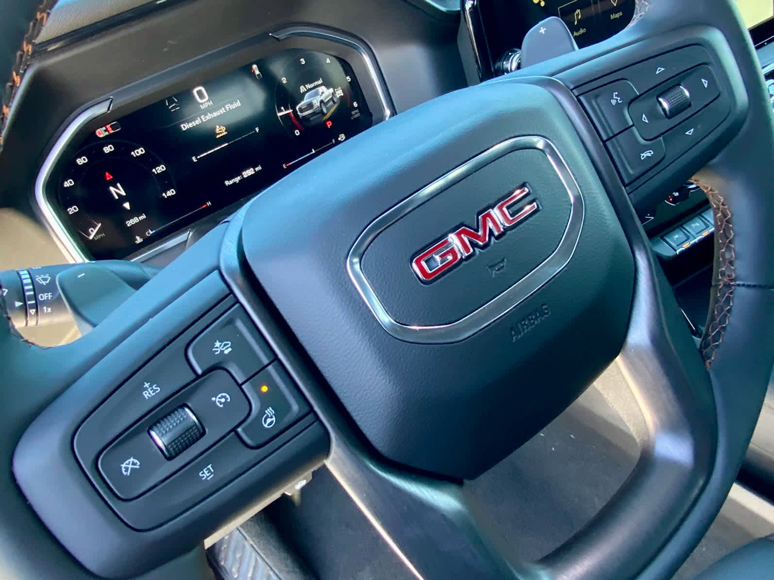 New 2026 GMC Sierra 1500 AT4 w/ AT4 Preferred Package AWD/4WD image 39