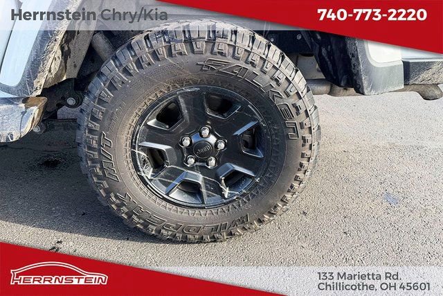Used 2023 Jeep Gladiator Overland image 21