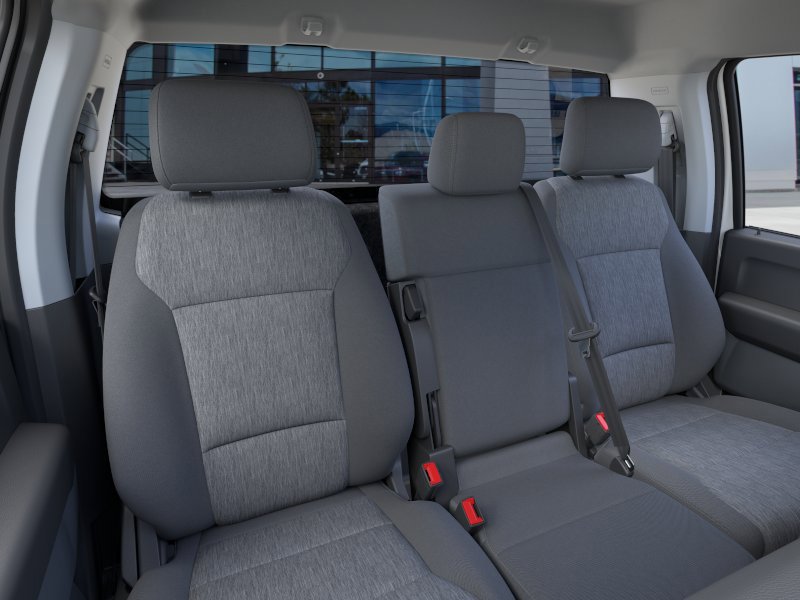 New 2026 Ford F550 4x4 Regular Cab Super Duty image 37