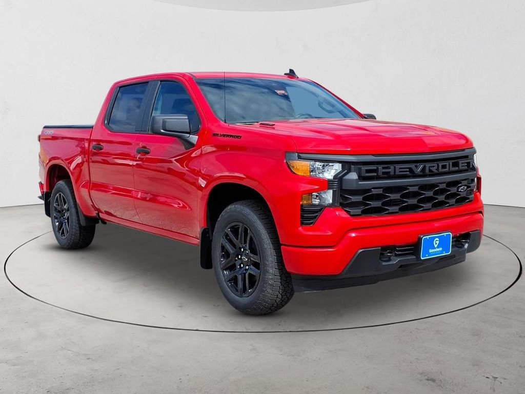 New 2026 Chevrolet Silverado 1500 Custom w/ LPO, Dark Essentials Package AWD/4WD image 3