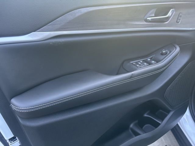 New 2025 Jeep Grand Cherokee L Limited AWD/4WD image 19