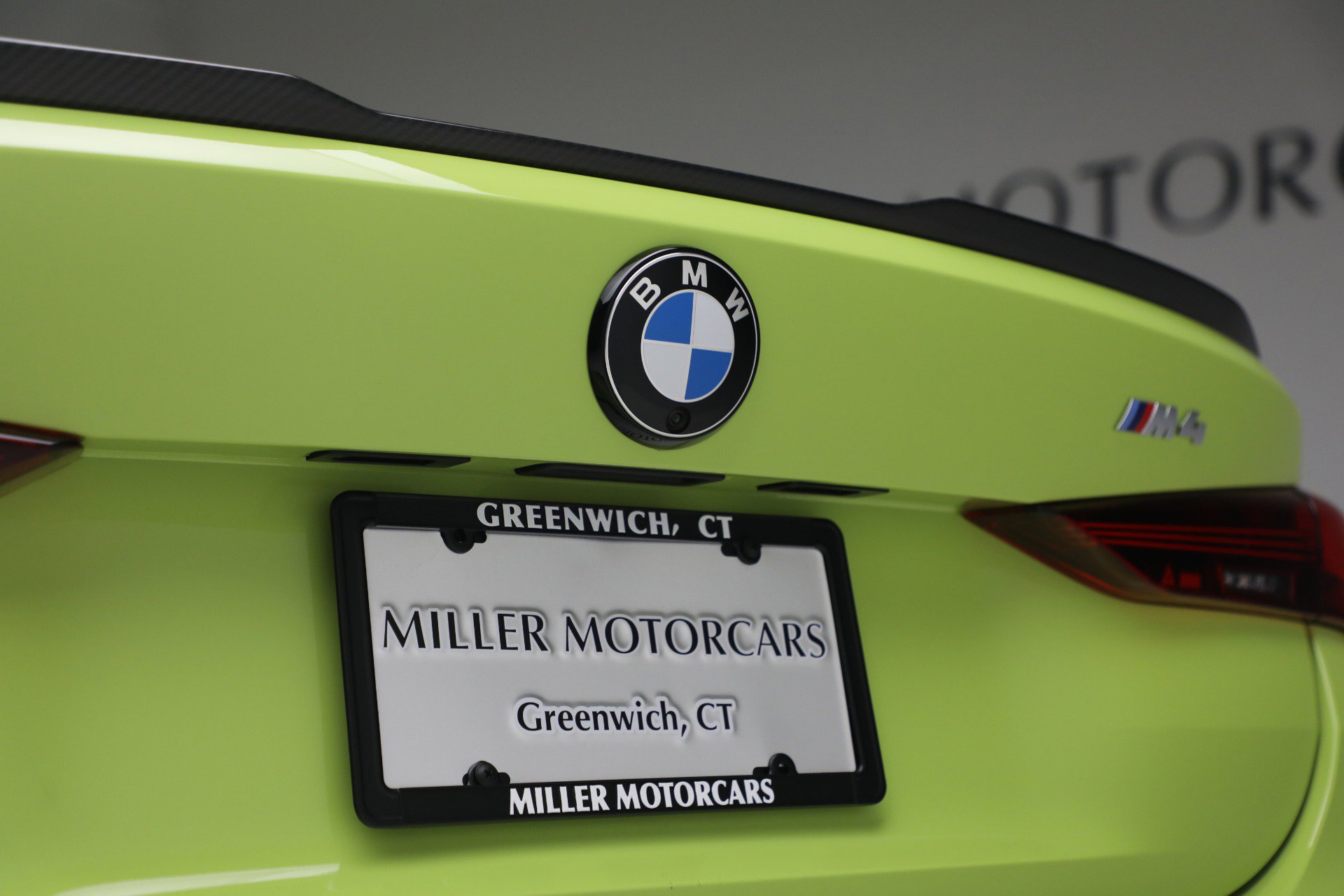 Used 2025 BMW M4 Coupe w/ M Carbon Exterior Package image 33