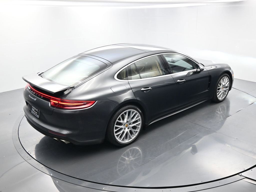 Used 2018 Porsche Panamera 4S image 38