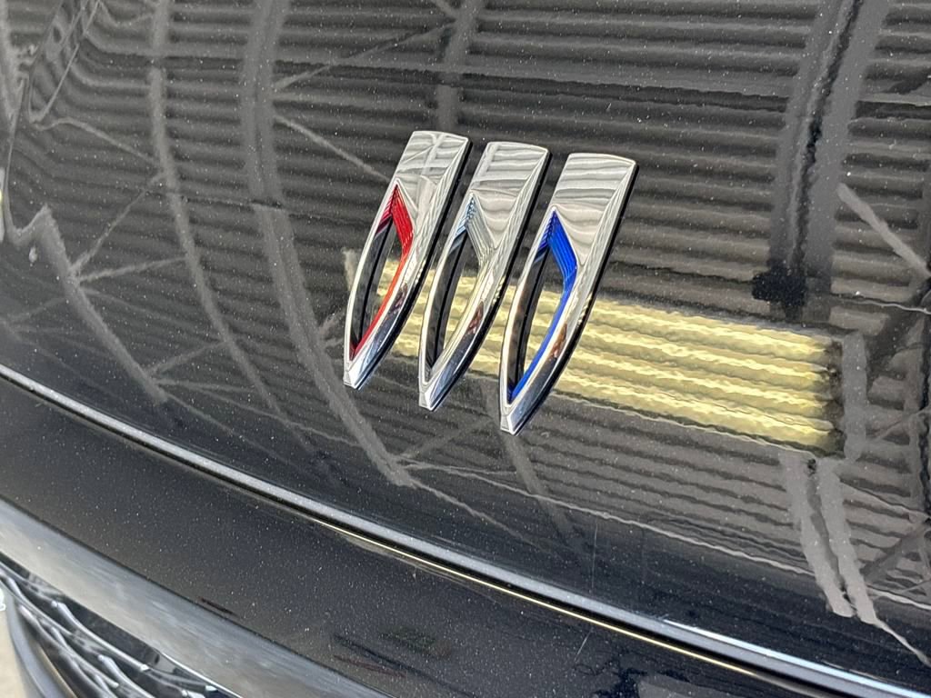 New 2025 Buick Enclave Avenir w/ Trailering Package, 5000 lbs. image 21