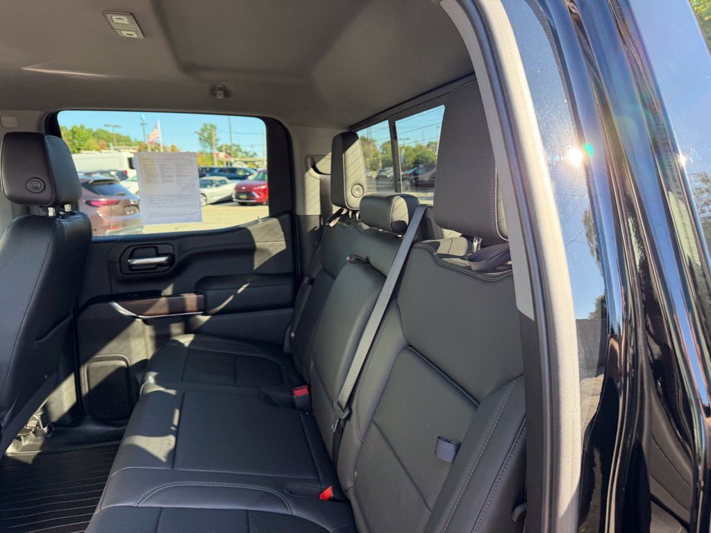 Used 2020 GMC Sierra 1500 SLT w/ SLT Convenience Package AWD/4WD image 11