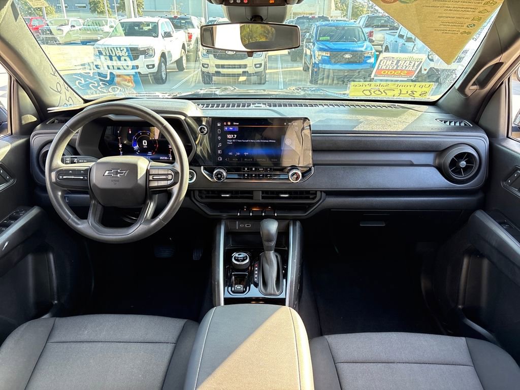 Used 2023 Chevrolet Colorado Trail Boss w/ Technology Package image 7