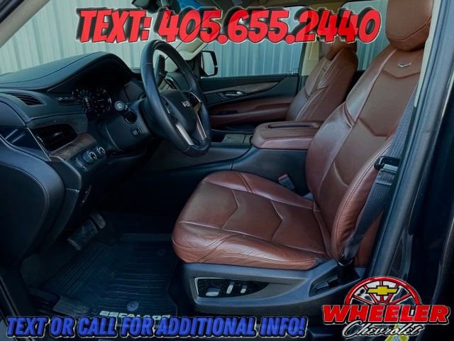 Used 2017 Cadillac Escalade Premium Luxury image 26