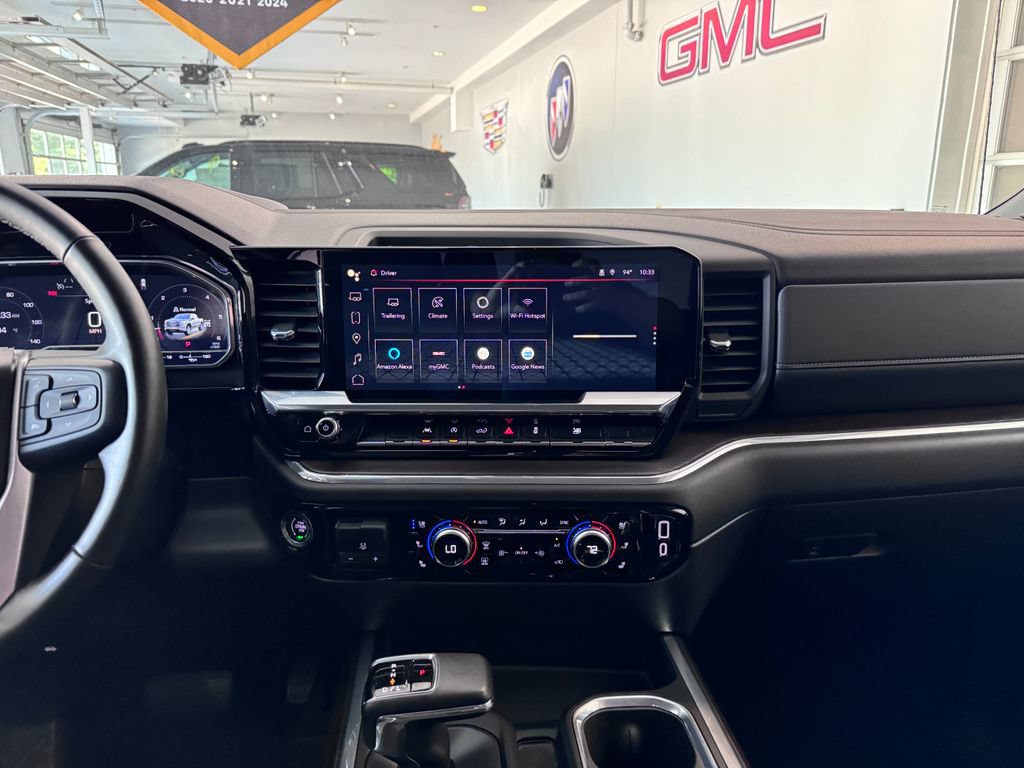 Certified 2023 GMC Sierra 1500 SLT w/ SLT Premium Package AWD/4WD image 16