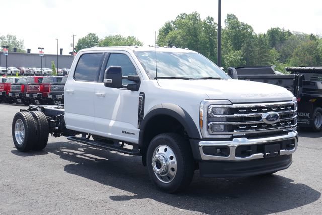New 2026 Ford F550 4x4 Crew Cab image 6