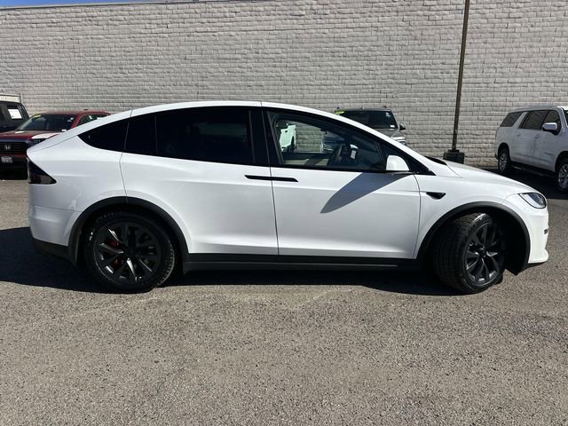 Used 2025 Tesla Model X Plaid image 3